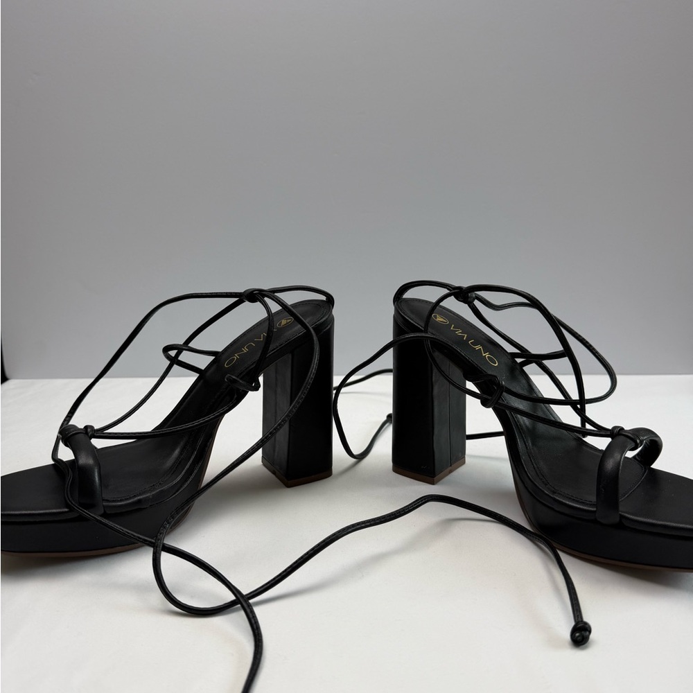 NWOT Via Uno Black Lace Up Strappy Block Heel Sandals Platform 9 Made Brazil - Picture 3 of 7